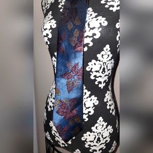 Windridge Vintage Tie